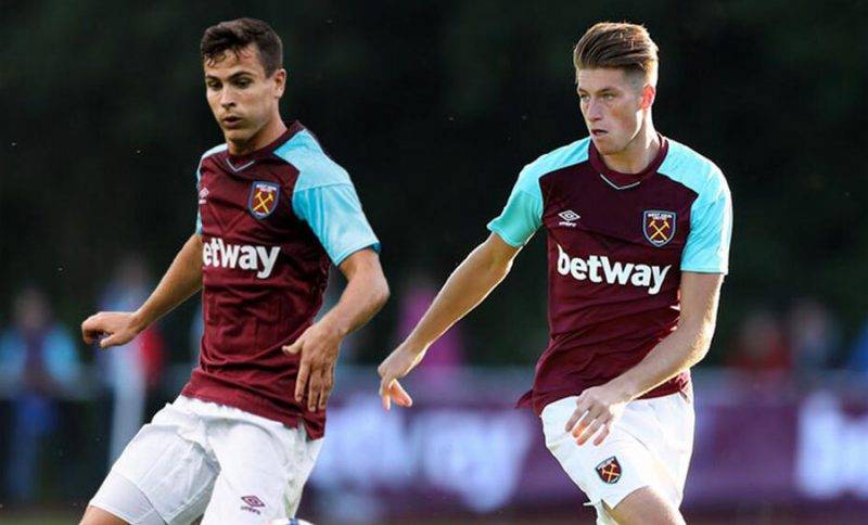 穆阿尼在莫 穆阿尼在莫