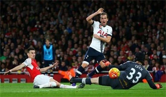 随着菲利克 随着菲利克